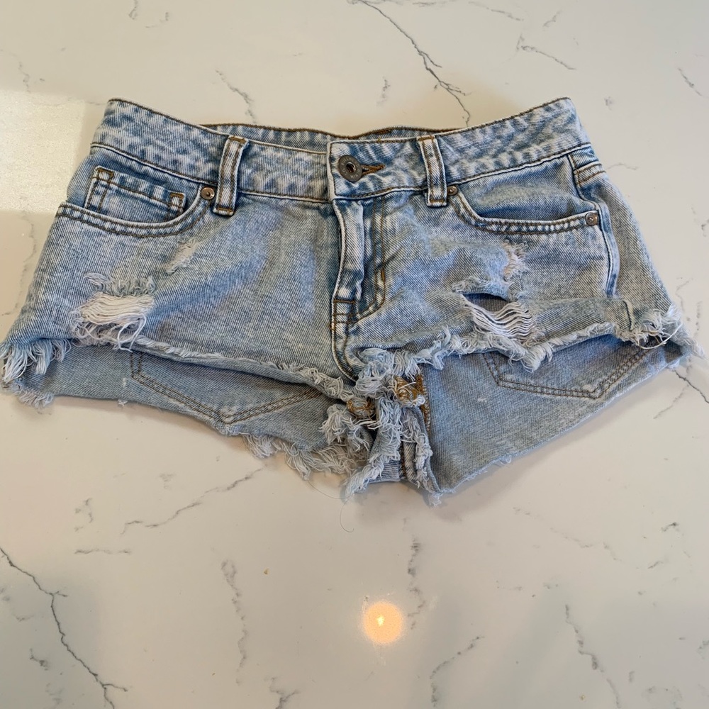 BullHead short shorts